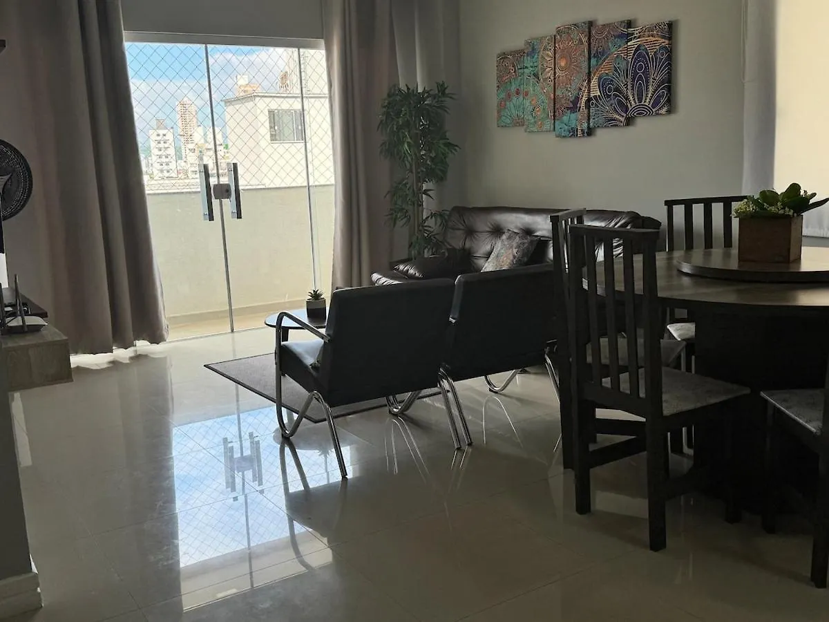 150M Da Praia Pereque, 3 Quartos, Amplo E Aconchegante Порту-Белу Апартаменты